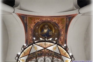 Общий вид росписи в барабане храма